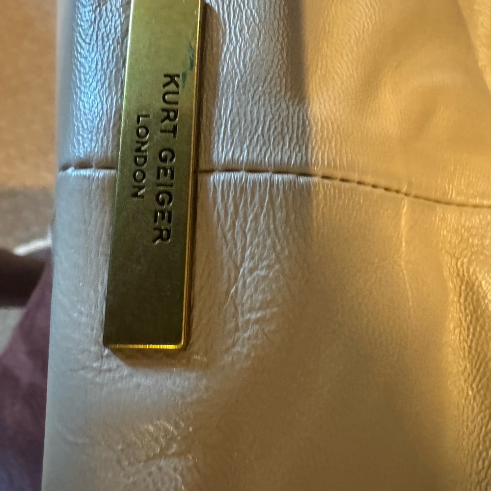Kurt Geiger Chocolate Quilted Shoulder Bag - Picture 4 of 8